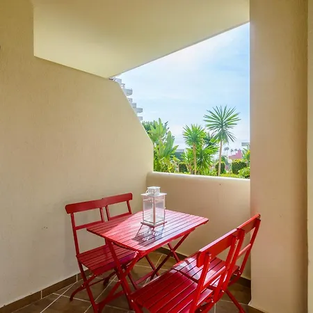 Cubo's Estudio 118 Benal Sea View *